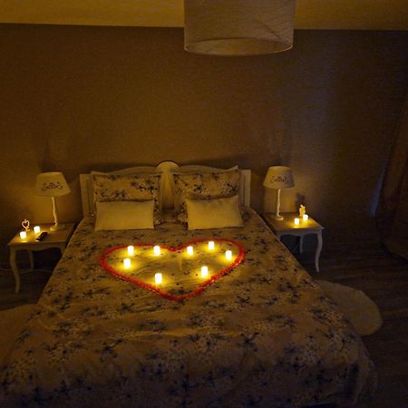 Le Relais Des Clefs - Au Calme Du Gatinais - Escapade A Deux - Terrasse Privee - Wifi - Offre Romantique Sur Demande Valpuiseaux Eksteriør bilde